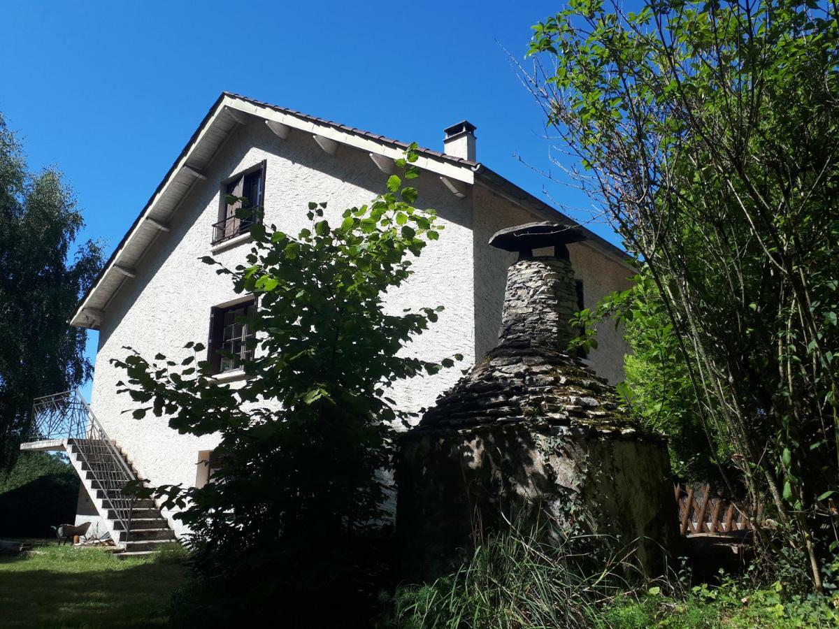 Location De Vacances A Gourdon En Bouriane Zewnętrze zdjęcie