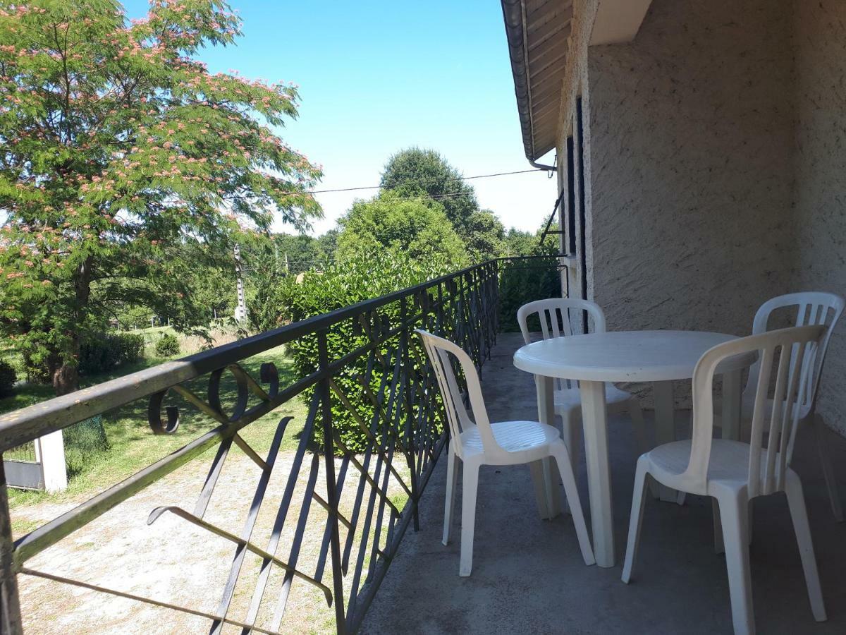 Location De Vacances A Gourdon En Bouriane Zewnętrze zdjęcie