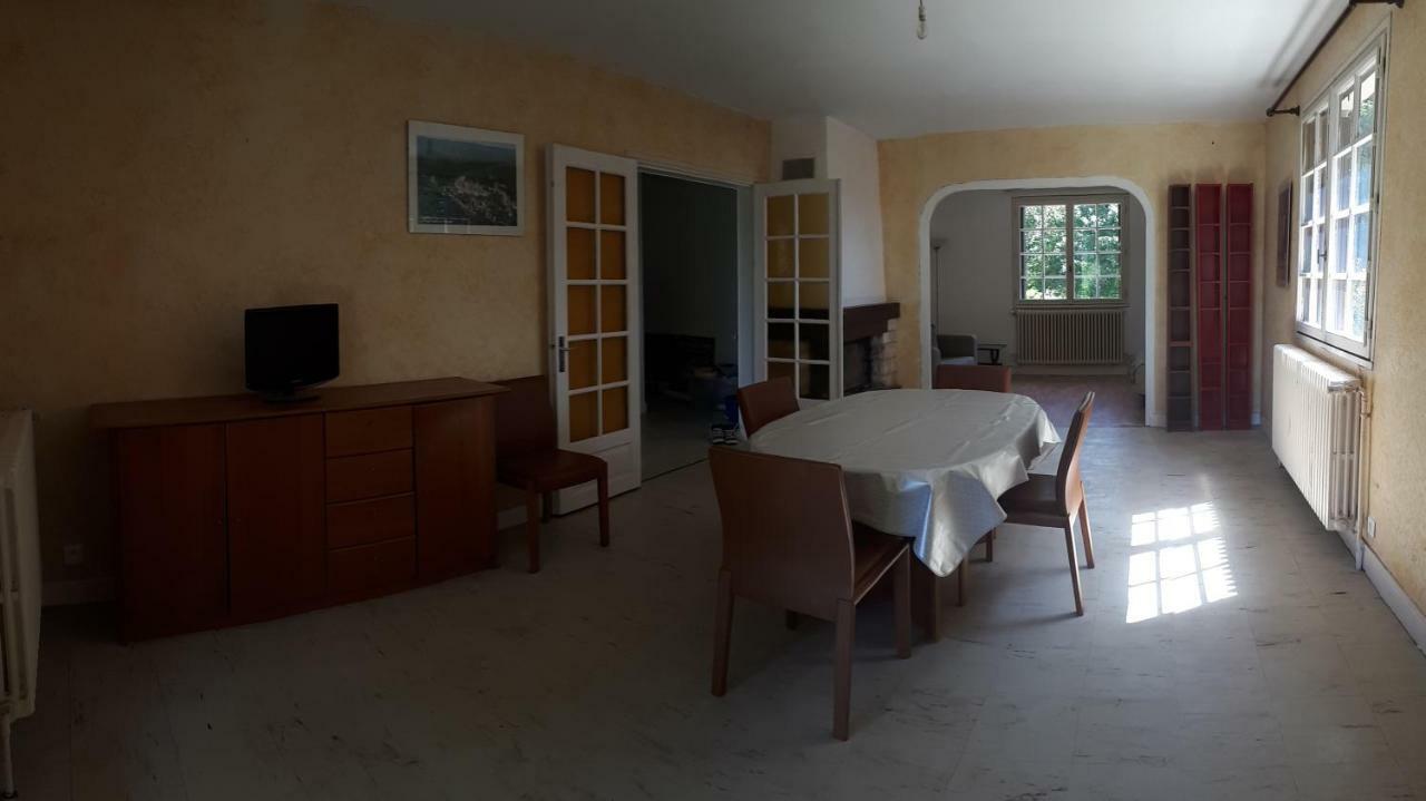 Location De Vacances A Gourdon En Bouriane Zewnętrze zdjęcie