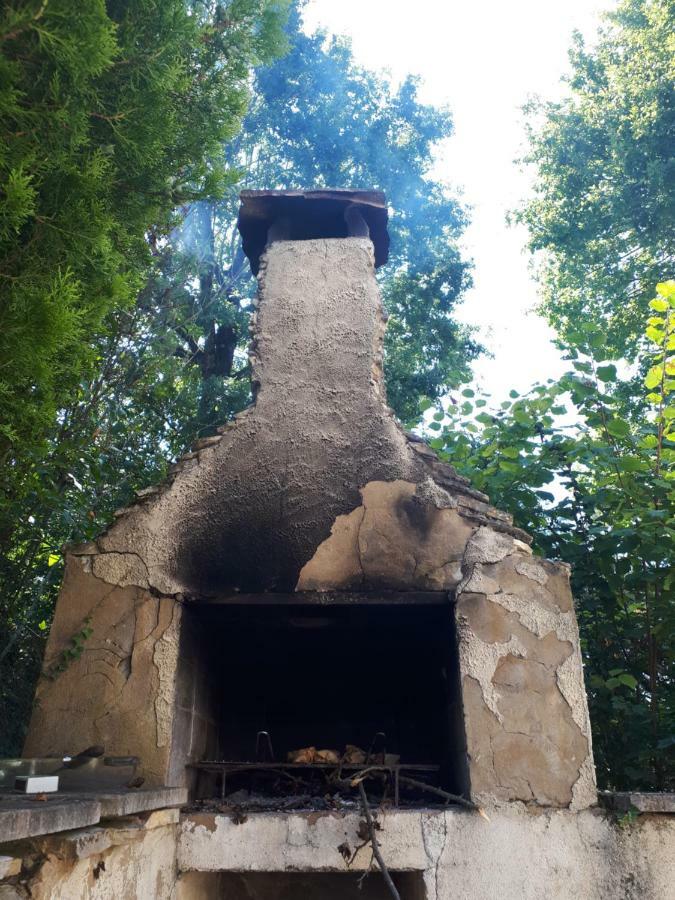Location De Vacances A Gourdon En Bouriane Zewnętrze zdjęcie